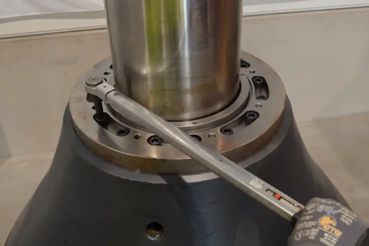 Montering av Scanlock mantelklämmor