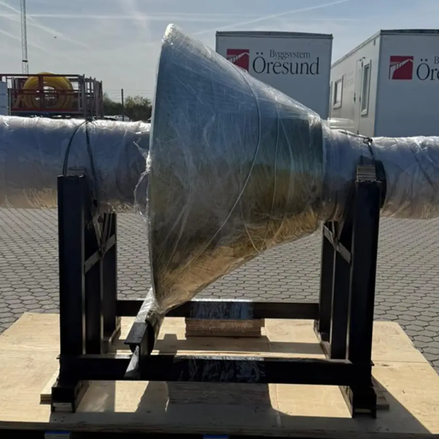 Bild på en kapital del från SCP:s lager